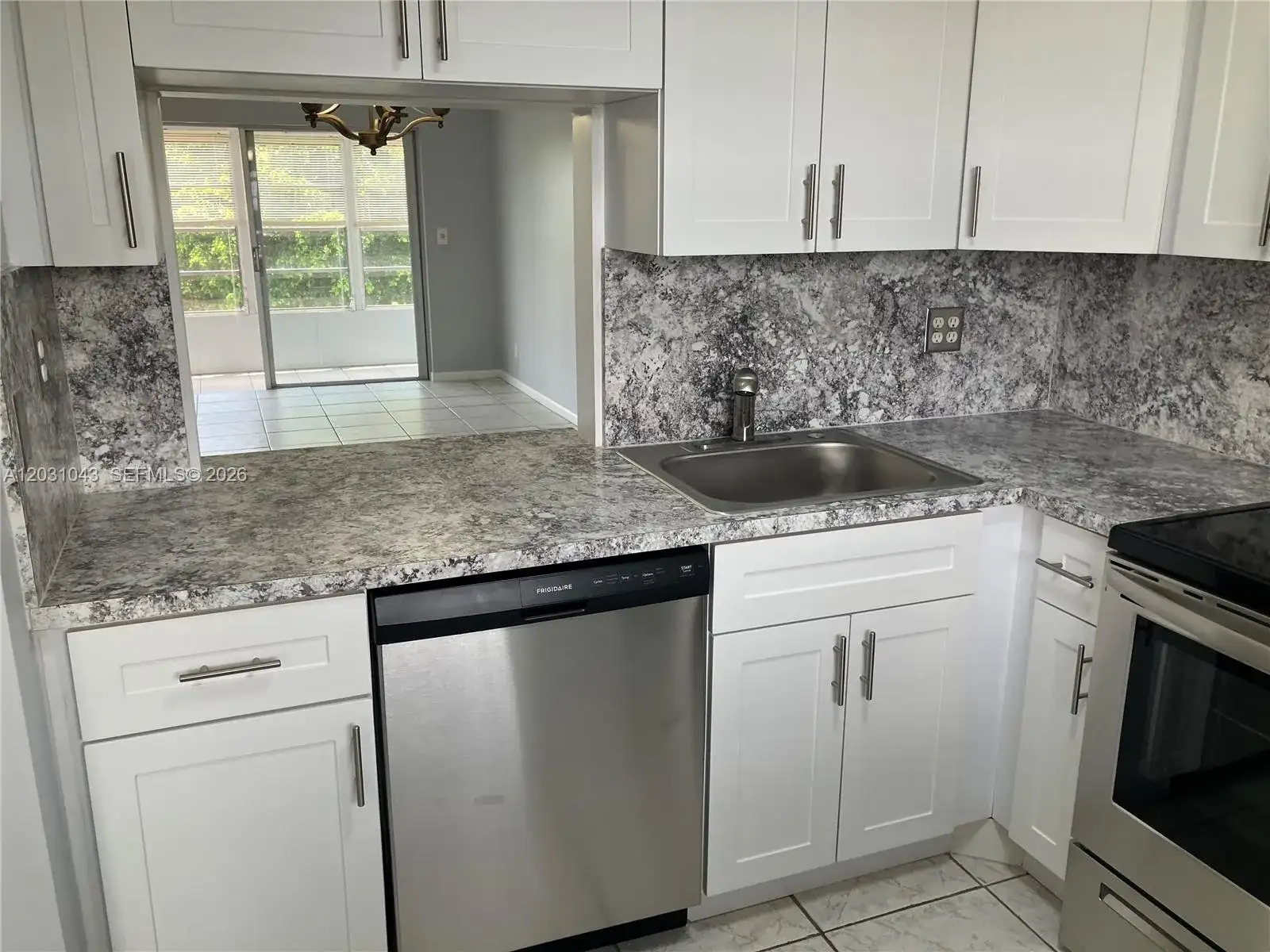 2801 NW 47th Ter # 403B, Lauderdale Lakes FL 33313 photo 3