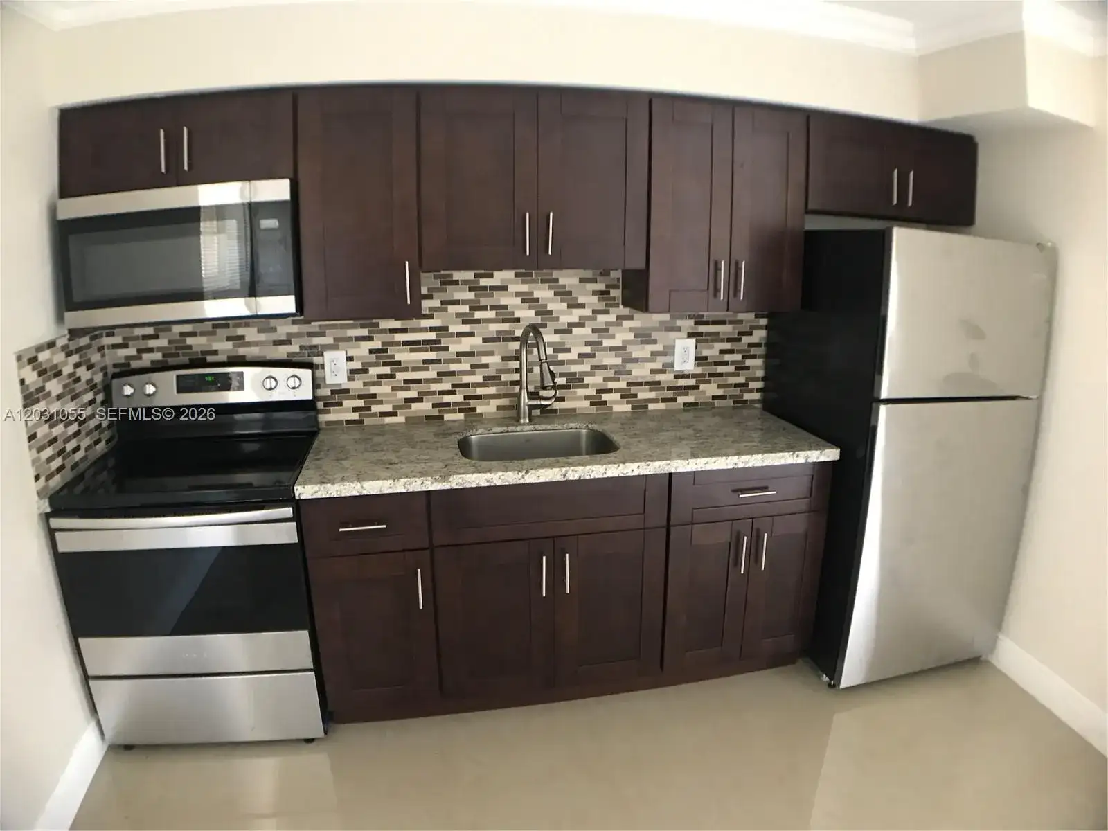4260 NW 31st Ter, Lauderdale Lakes FL 33309 photo 4