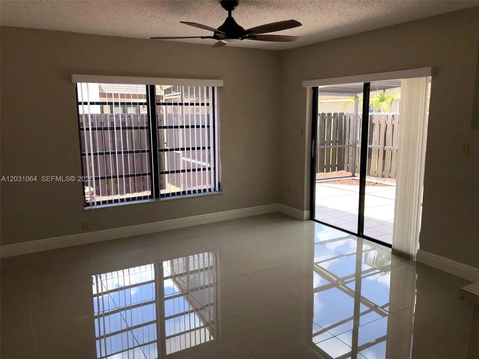 9082 SW 112 PL, Miami FL 33176 photo 2