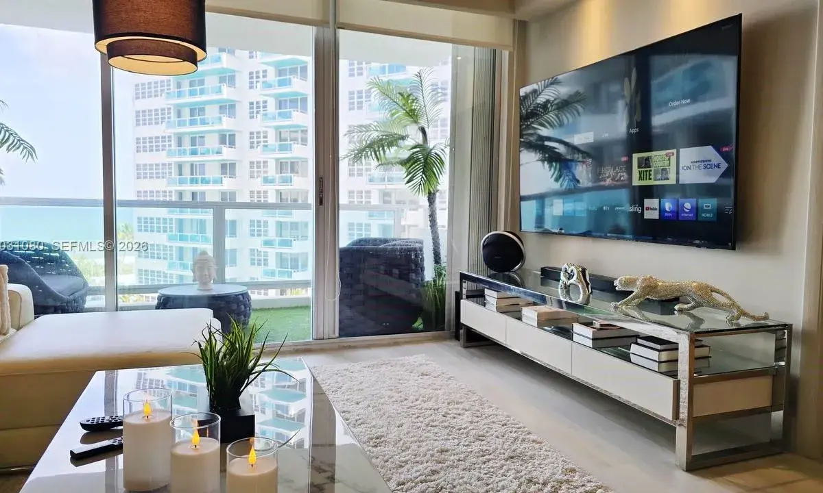 5151 Collins Ave # 726, Miami Beach FL 33140