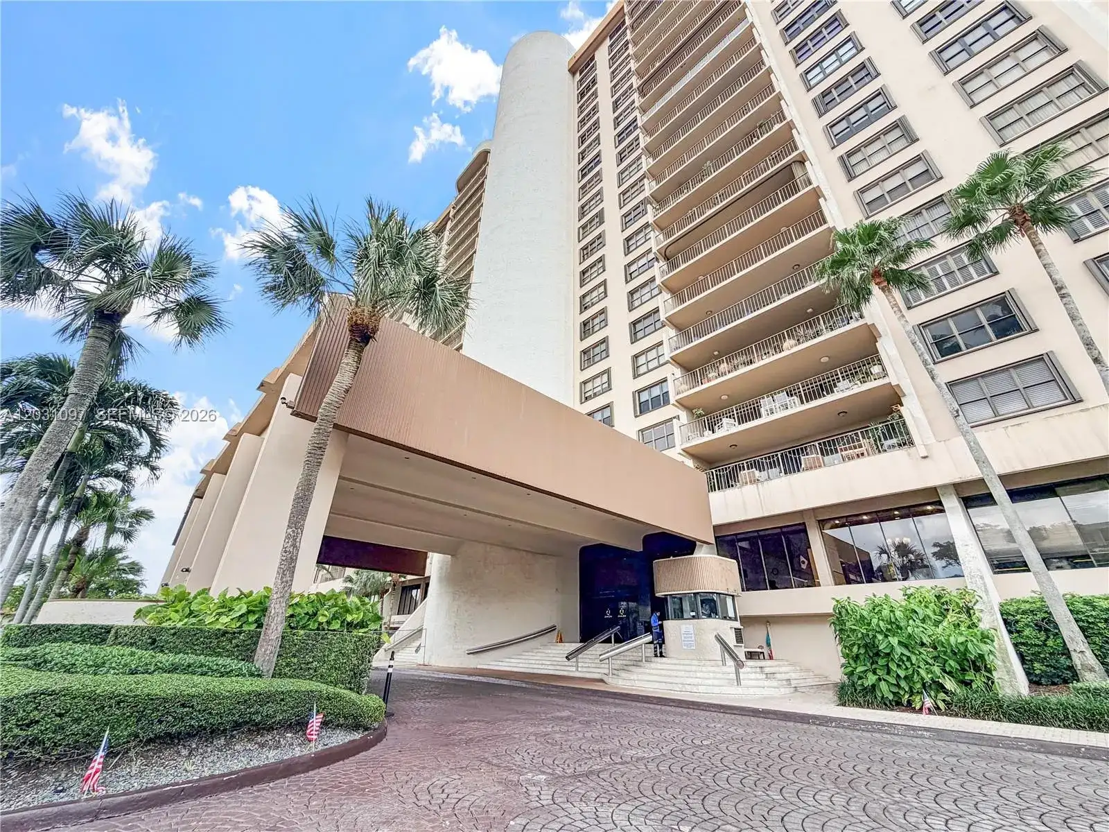 1800 NE 114th St # 1607, Miami FL 33181 photo 2