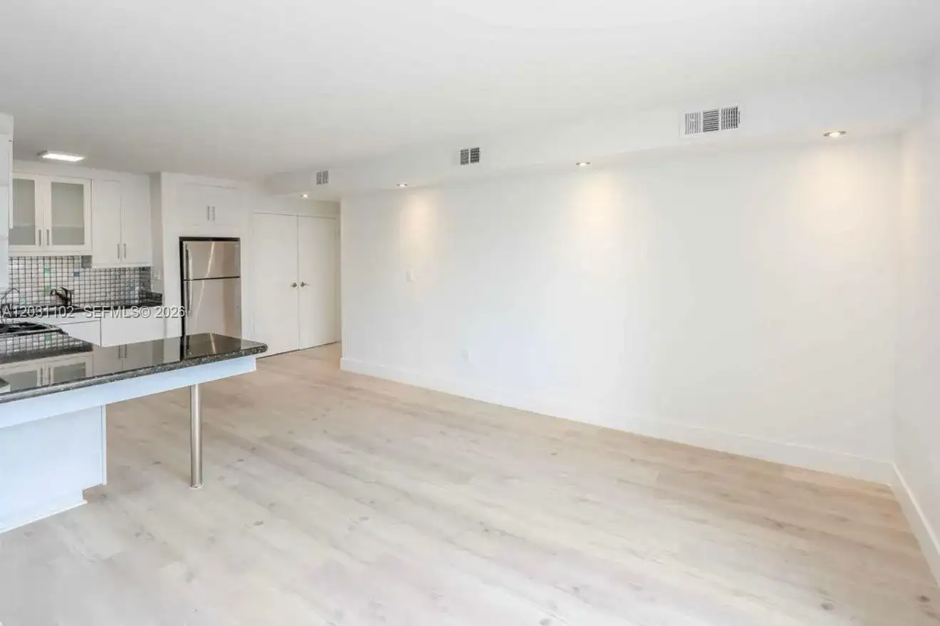 301 Jefferson Ave # 3A, Miami Beach FL 33139 photo 5
