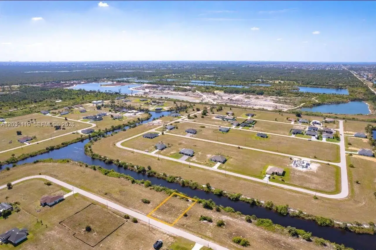 3407 NW NW 46th Ln, Cape Coral FL 33993 photo 3