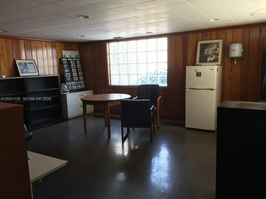 1207 SW 1st Ave, Fort Lauderdale FL 33315 photo 3