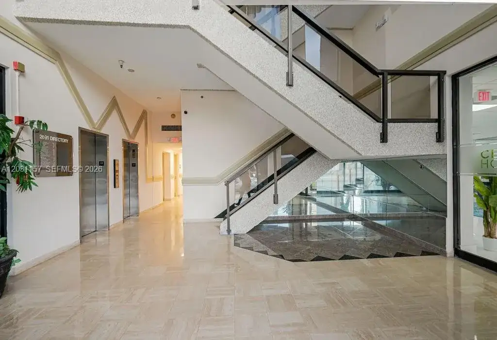 2691 E Oakland Park Blvd # 203B, Fort Lauderdale FL 33306 photo 3