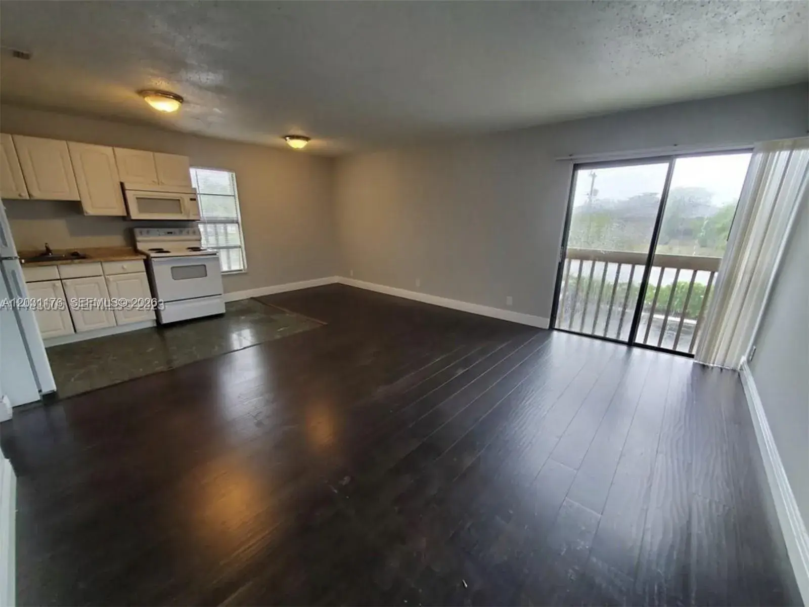 3006 Coral Ridge Dr # 210B, Coral Springs FL 33065