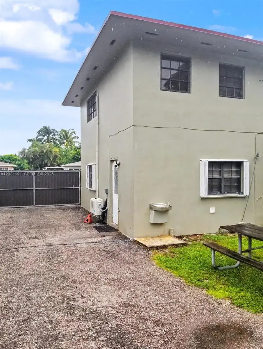 14411 NW 15th Dr, Miami FL 33167