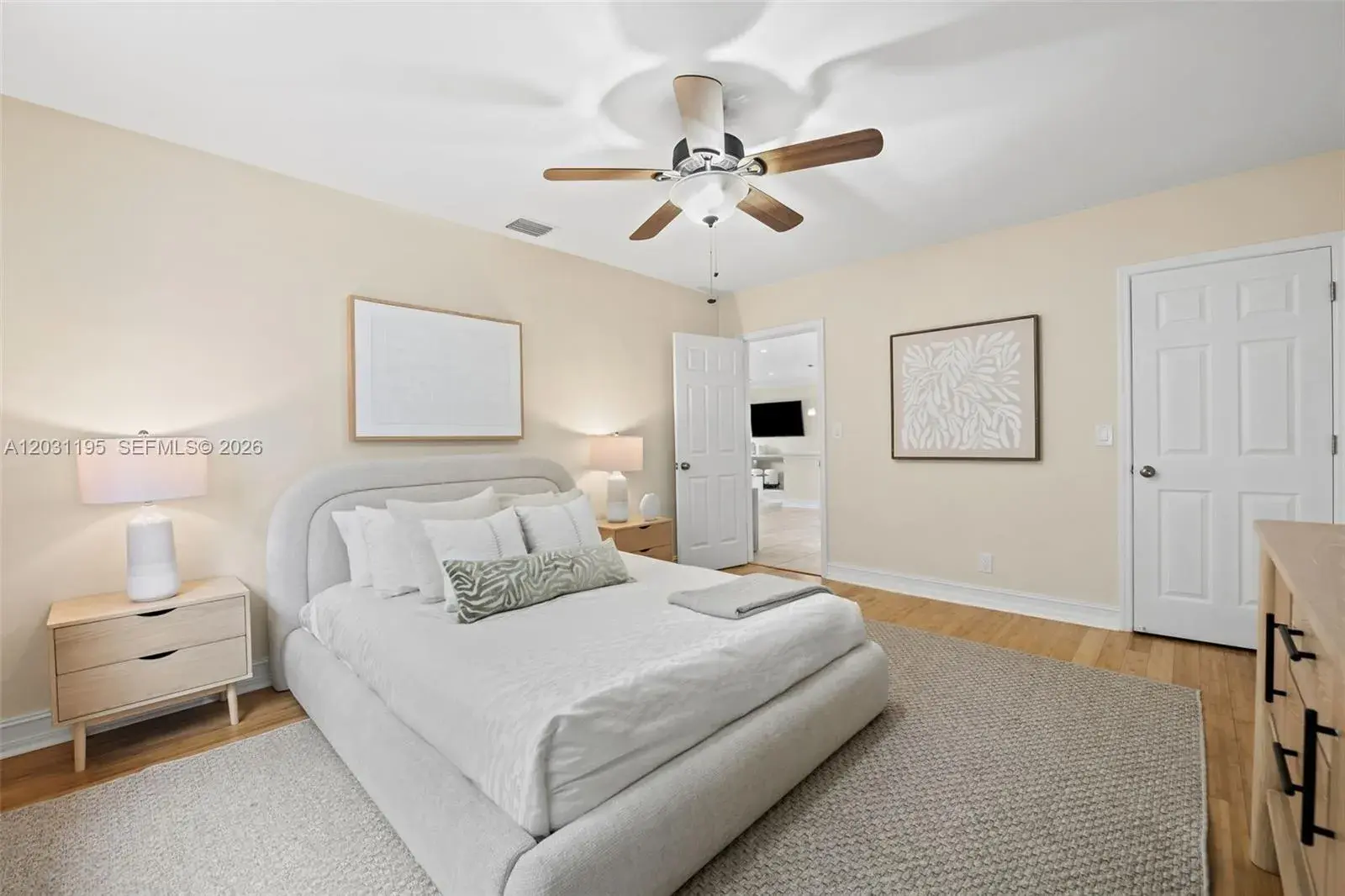 370 SE 12th Ave, Pompano Beach FL 33060