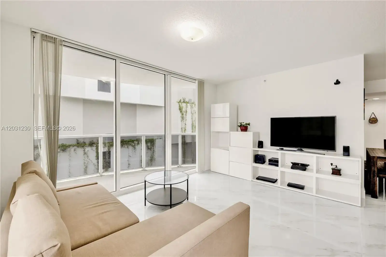 601 NE 23rd St # 706, Miami FL 33137 photo 2