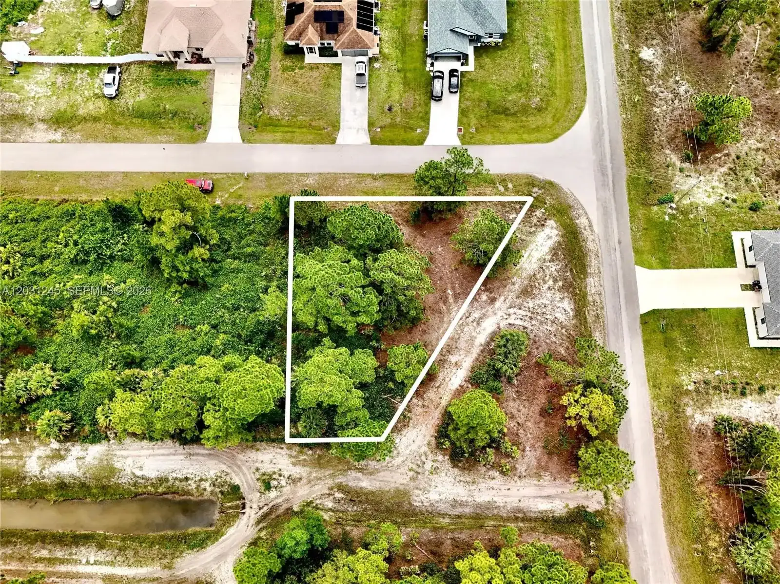 721 PINECASTLE DR, Lehigh Acres FL 33974