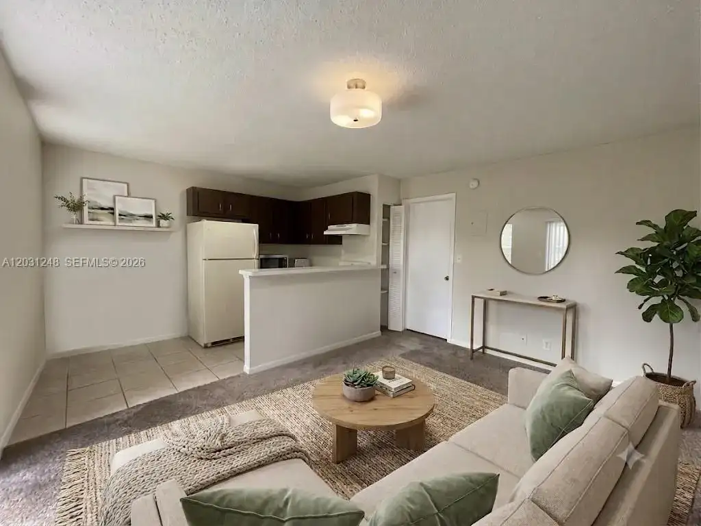 5192 NE 6th Ave # 802, Oakland Park FL 33334 photo 3