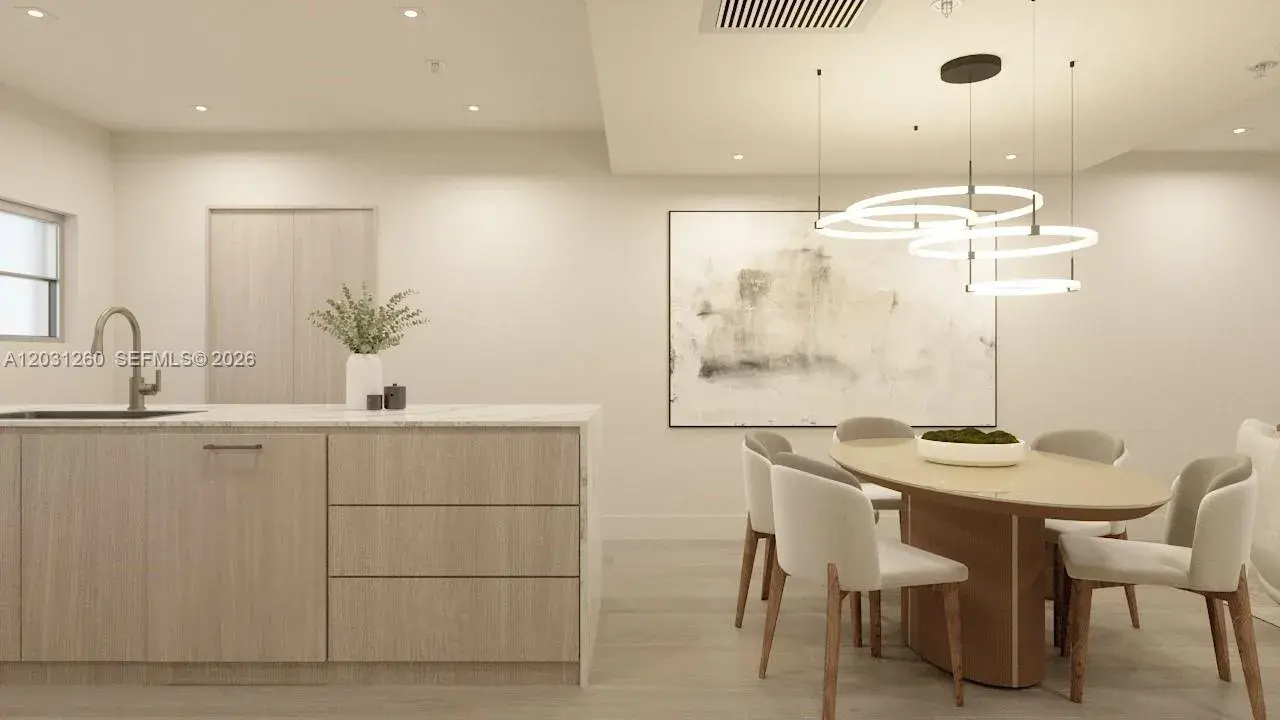 250 Collins Ave # 207, Miami Beach FL 33139