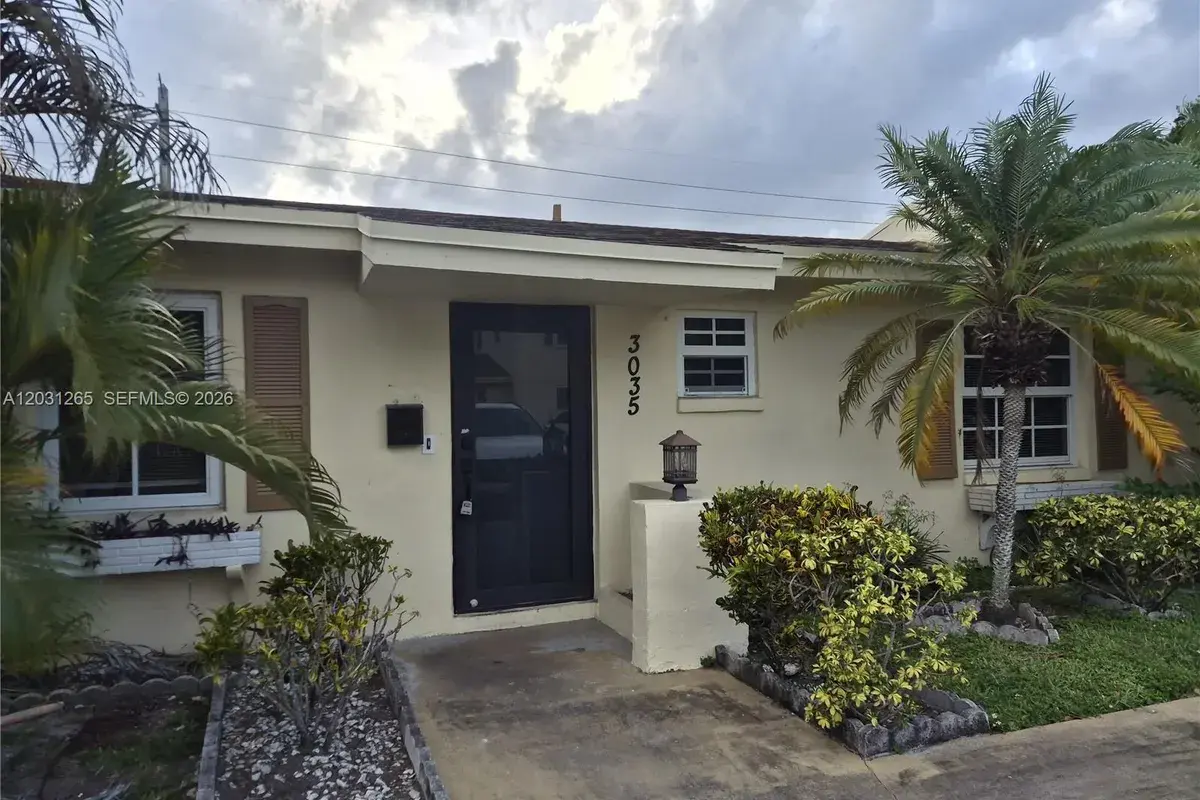 3035 NW 68th St # 12D, Fort Lauderdale FL 33309