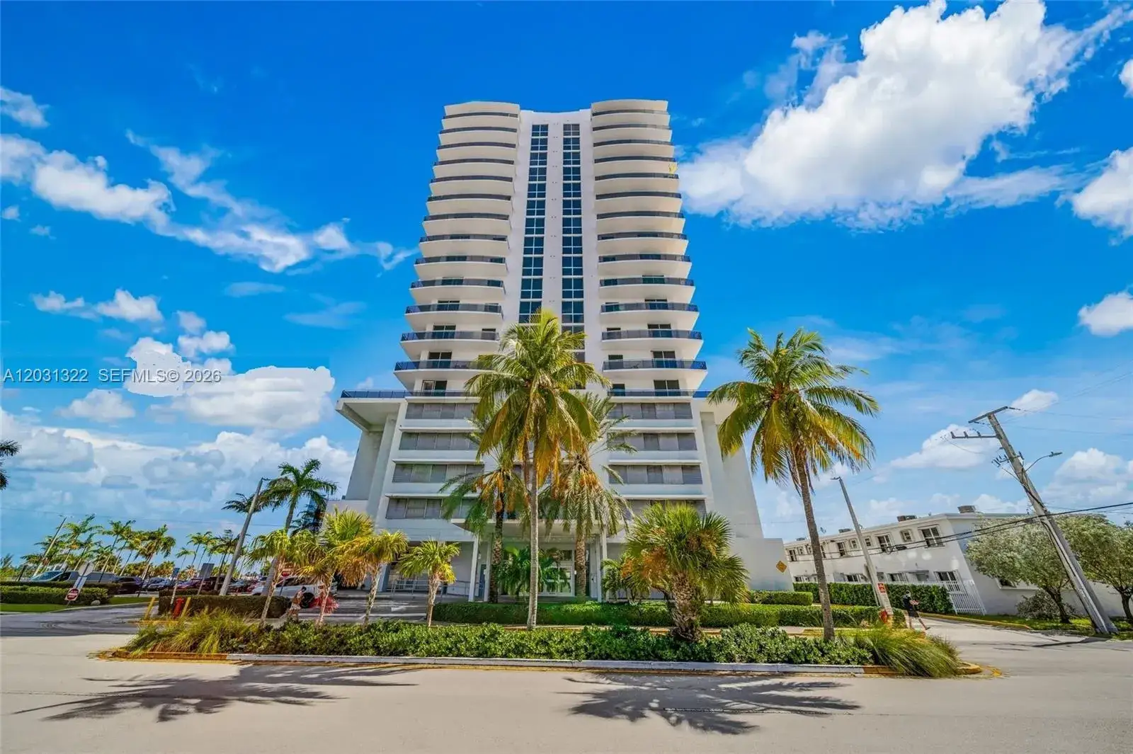 7901 Hispanola Ave # 1601, North Bay Village FL 33141