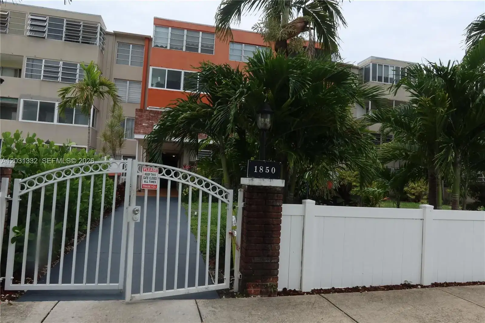 1850 NE 169th St # 312, North Miami Beach FL 33162 photo 2
