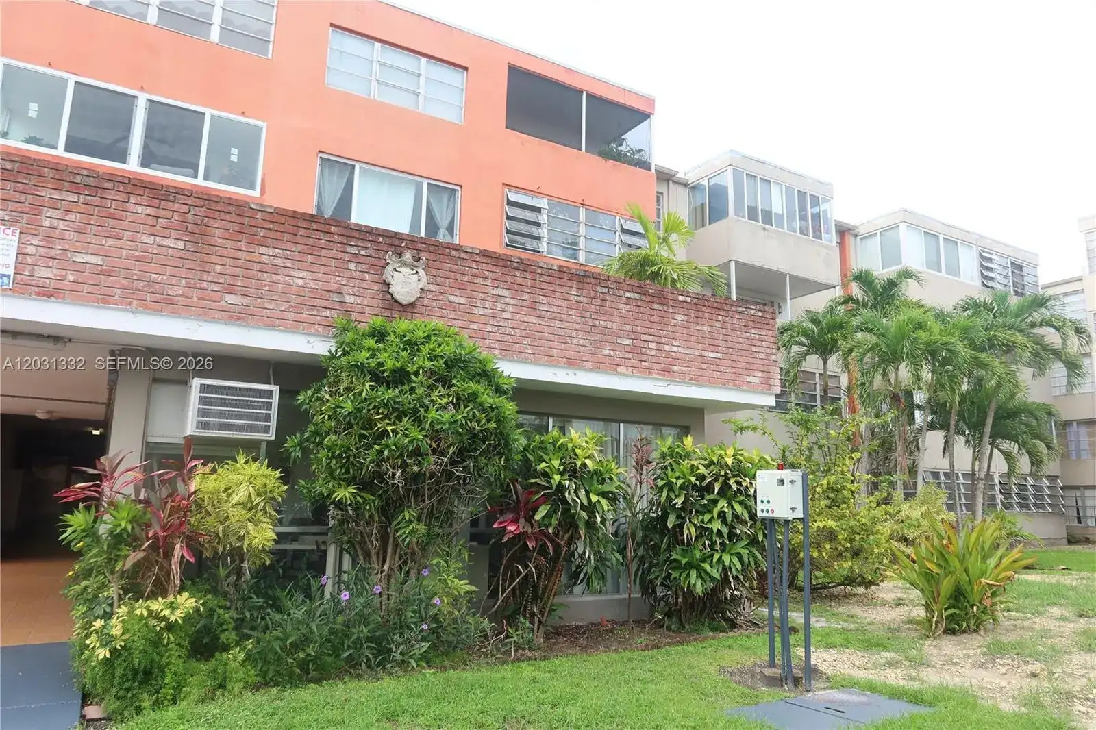 1850 NE 169th St # 312, North Miami Beach FL 33162 photo 3
