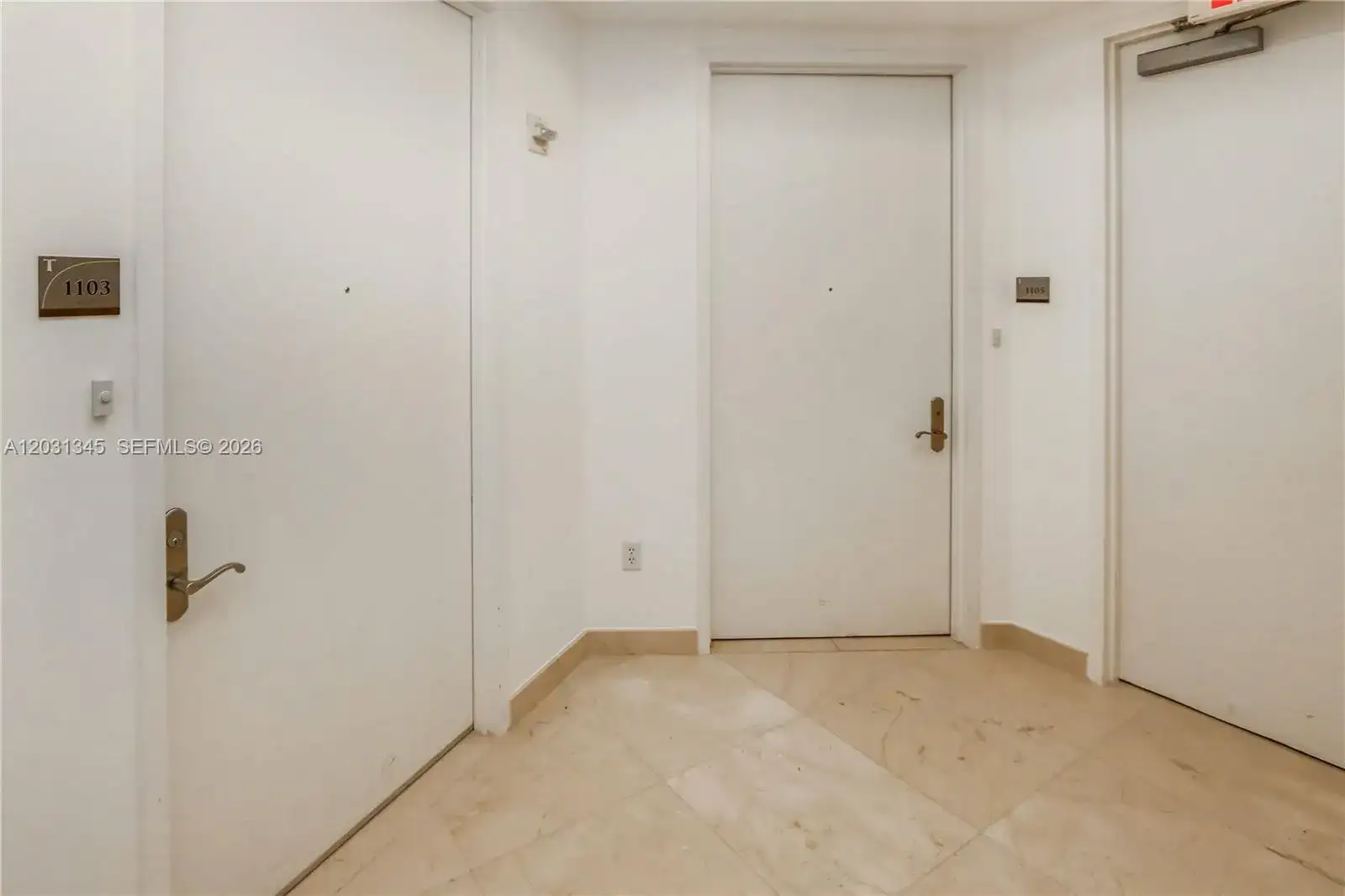 15811 Collins Ave # 1105, Sunny Isles Beach FL 33160 photo 2