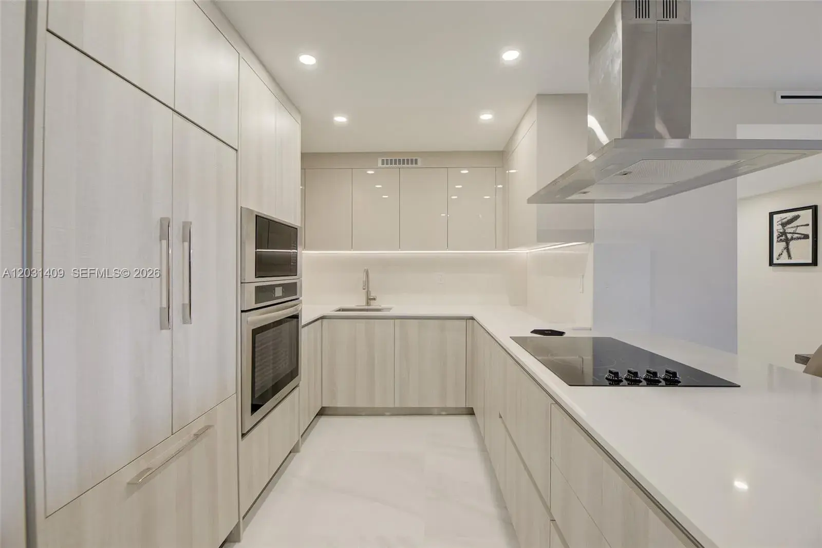 600 Three Islands Blvd # 403, Hallandale Beach FL 33009