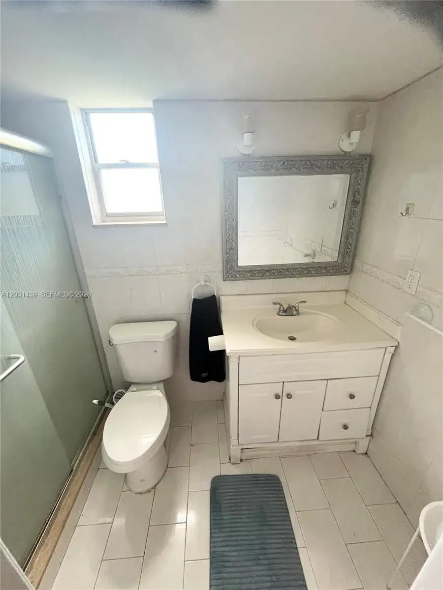 2581 N Garden Dr N # 203, Lake Worth FL 33461 photo 3