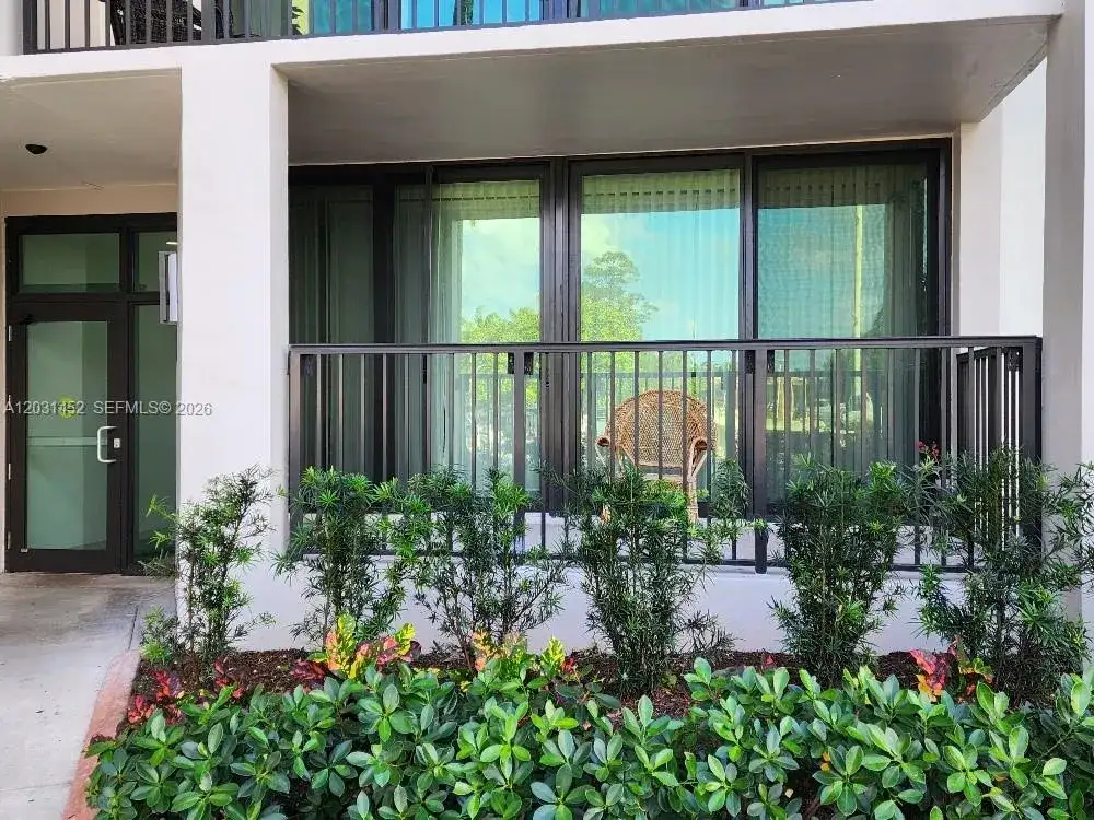 1301 River Reach Dr # 106, Fort Lauderdale FL 33315 photo 2