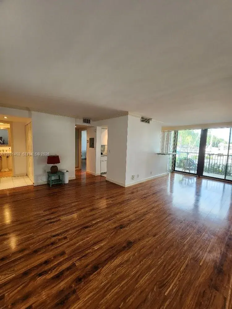 1301 River Reach Dr # 106, Fort Lauderdale FL 33315