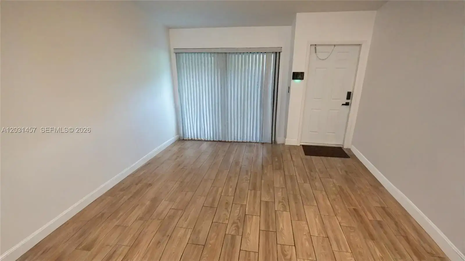 2566 N Nob Hill Rd, Sunrise FL 33322 photo 3