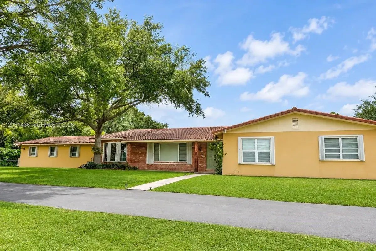 12601 Stirling Rd, Southwest Ranches FL 33330
