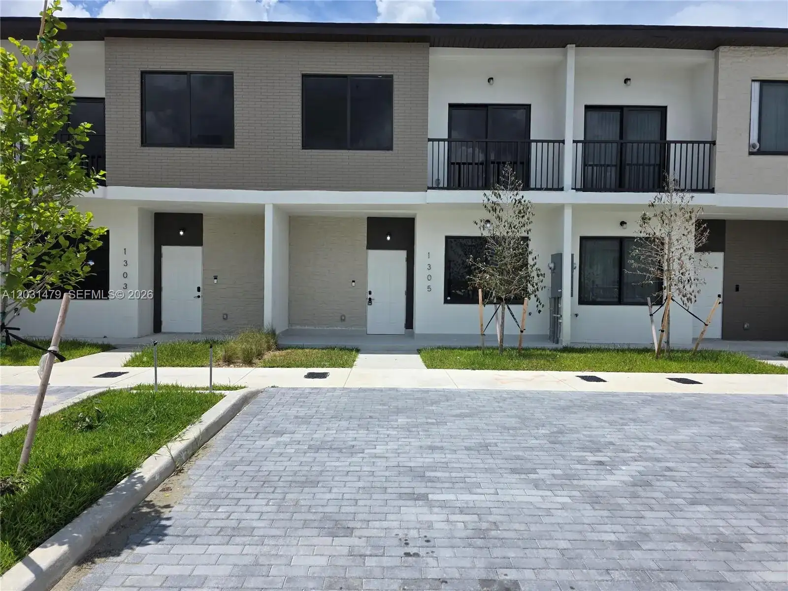 1305 NW 4th Ter # 1305, Florida City FL 33034 photo 2