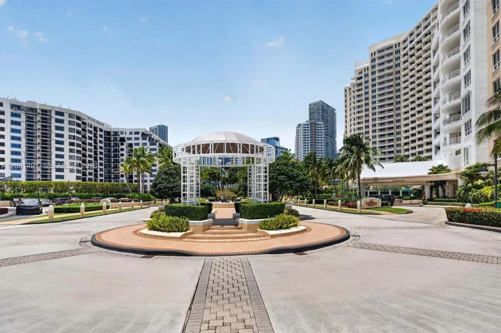 848 Brickell Key Dr # 3402, Miami FL 33131