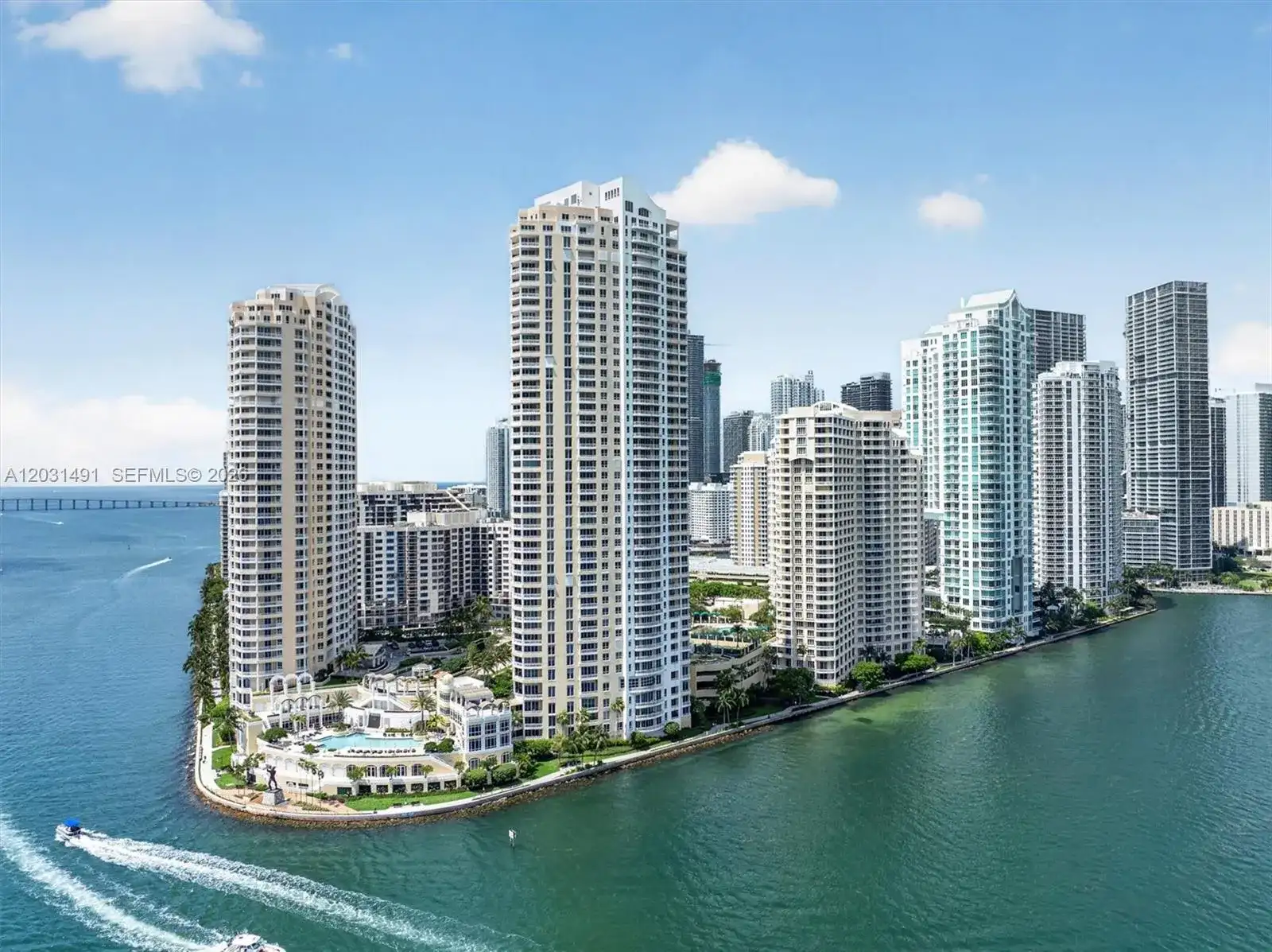 848 Brickell Key Dr # 3402, Miami FL 33131 photo 3