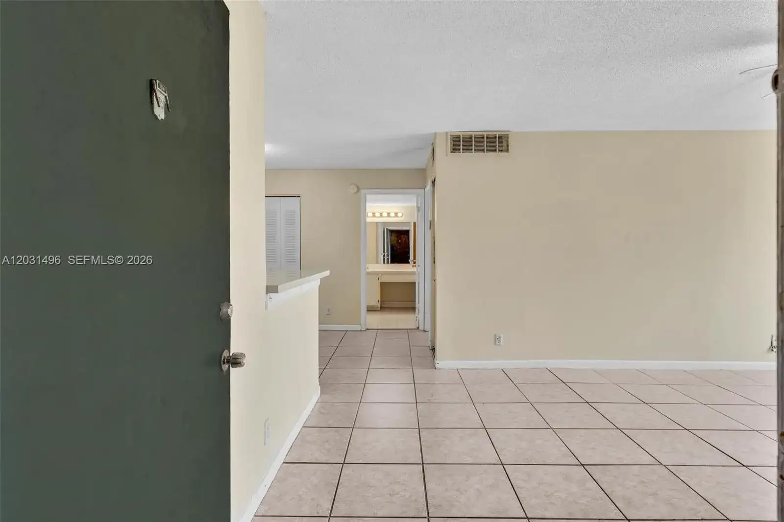 10765 Cleary Blvd # 104, Plantation FL 33324 photo 2