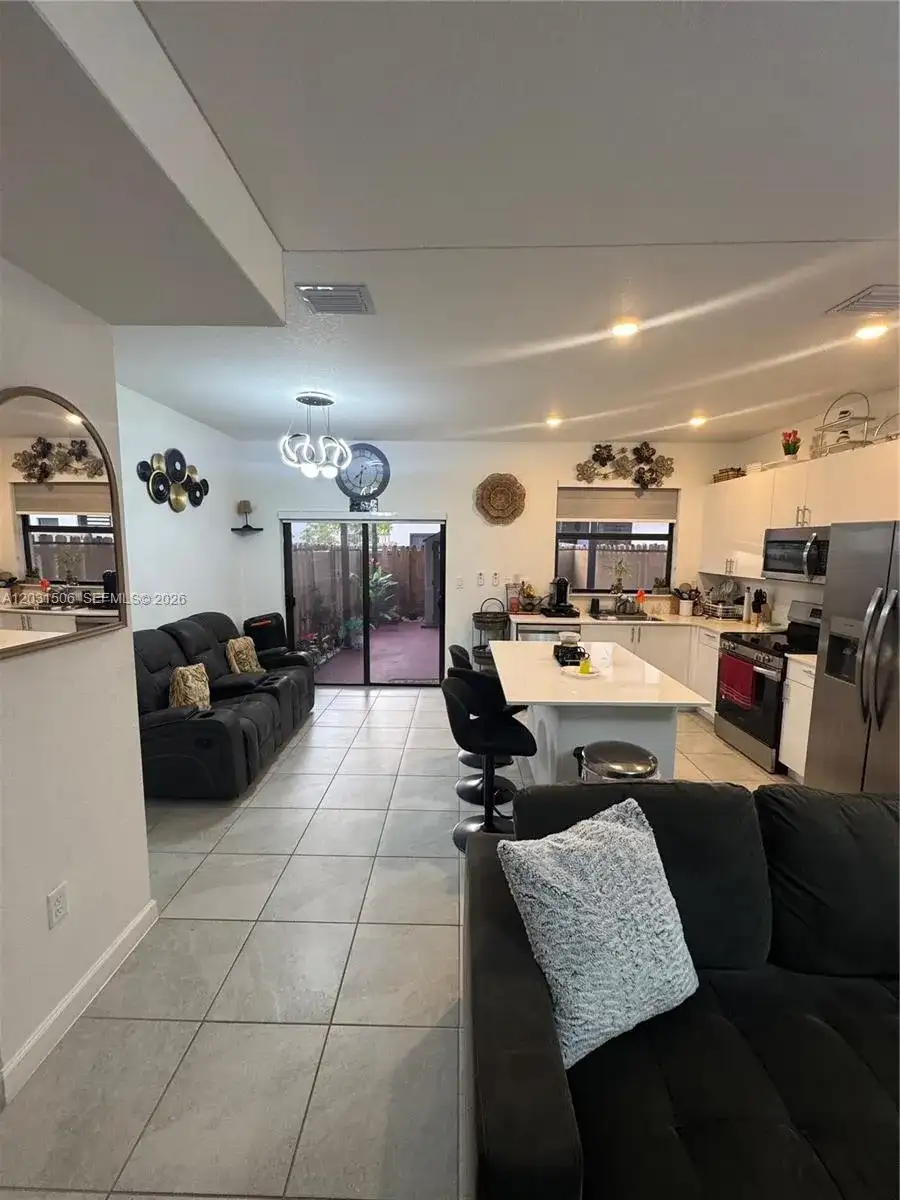 23242 SW 127th Ct, Homestead FL 33170 photo 4