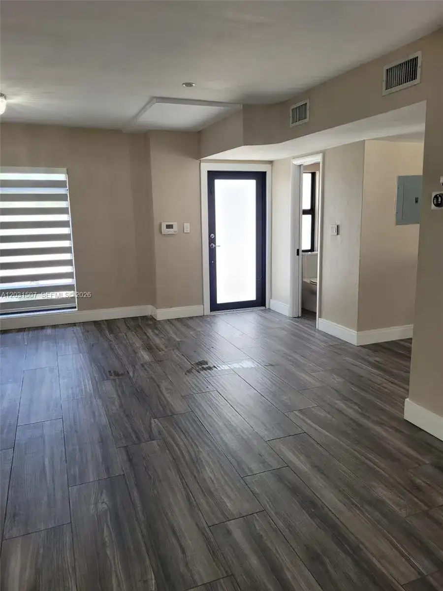 6747 Crooked Palm Ter # 6747, Miami Lakes FL 33014 photo 4