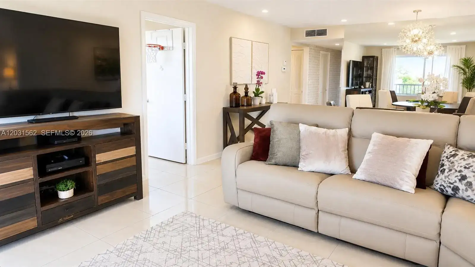 4570 NW 18th Ave # 506, Deerfield Beach FL 33064 photo 3