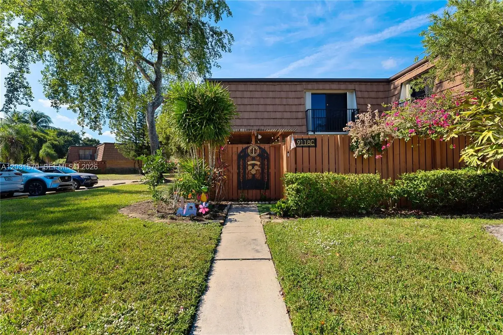 9118c 20th ct, Davie FL 33324 photo 2