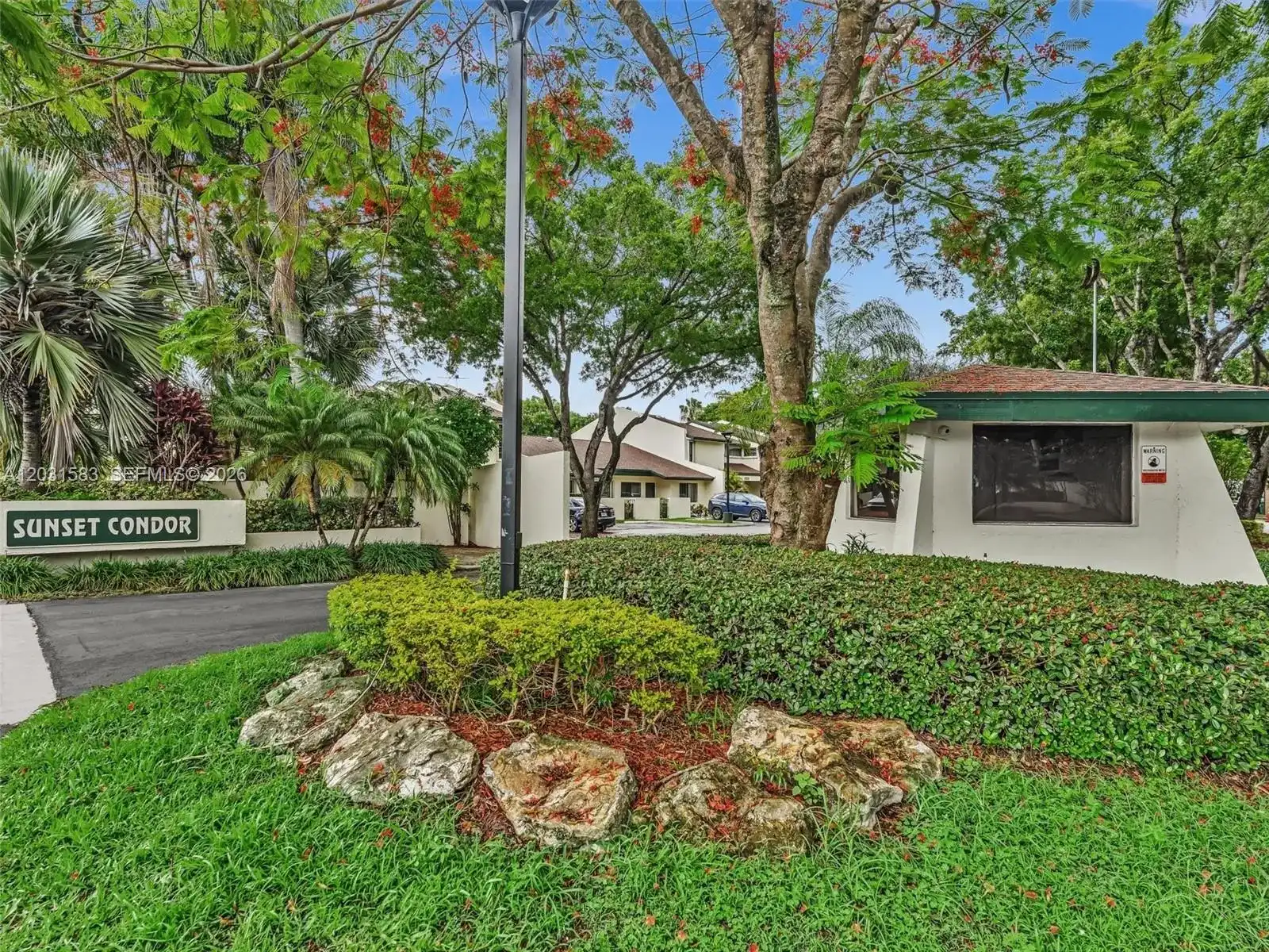 10828 SW 72nd St # 205, Miami FL 33173