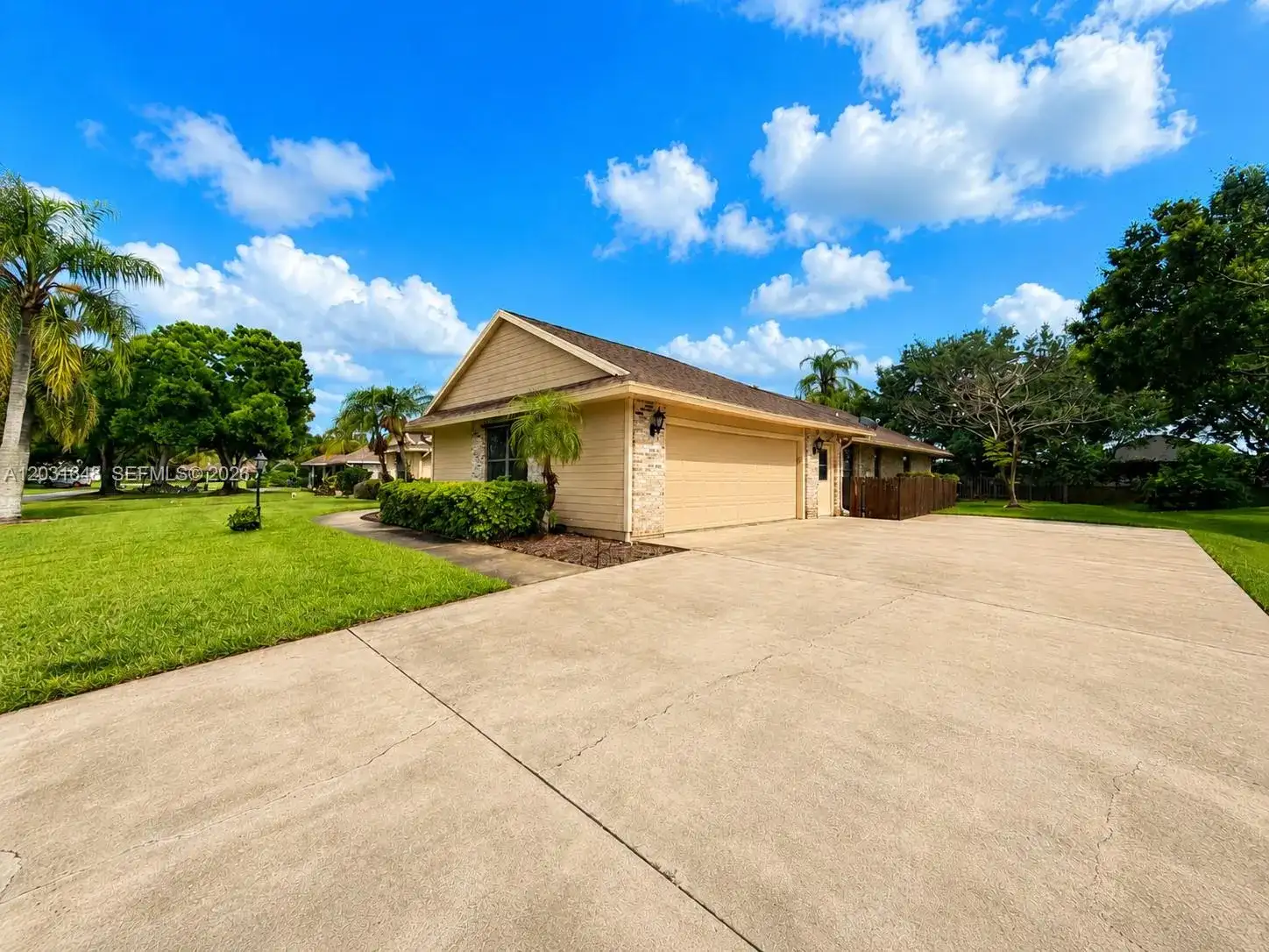 1401 W 56th sq, Vero Beach FL 32966 photo 3