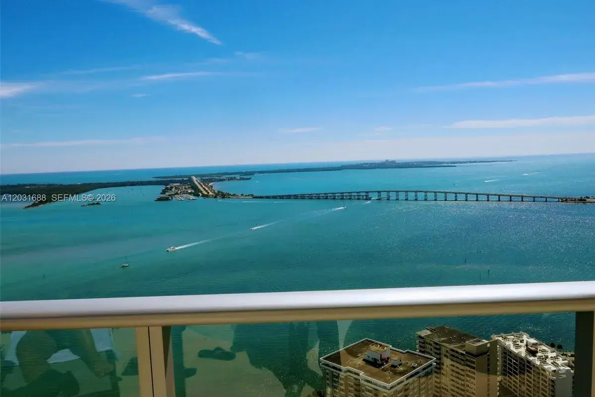 1300 Brickell Bay Dr # 3506, Miami FL 33131