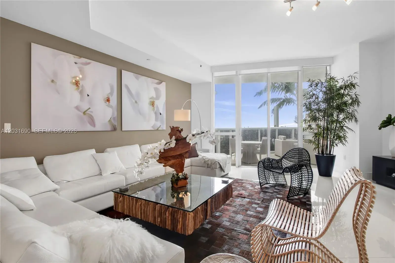 15811 Collins Ave # 403, Sunny Isles Beach FL 33160