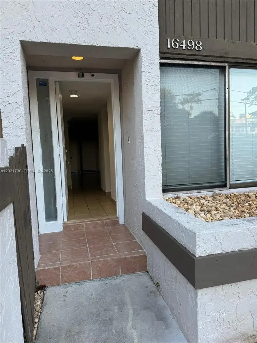16498 NE 26th Ave # 12, North Miami Beach FL 33160 photo 2