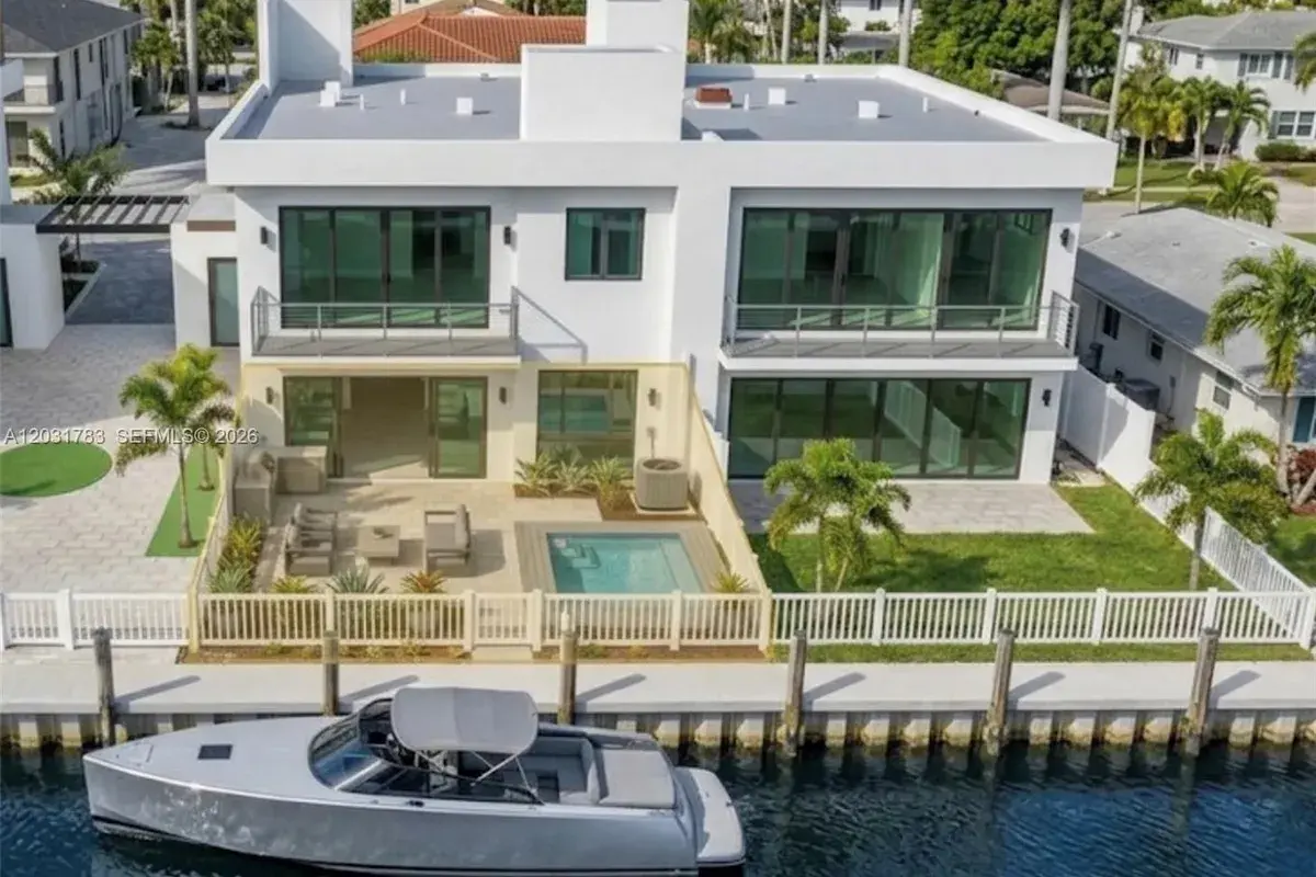 4636 SW 32nd Ave # C2, Dania Beach FL 33312