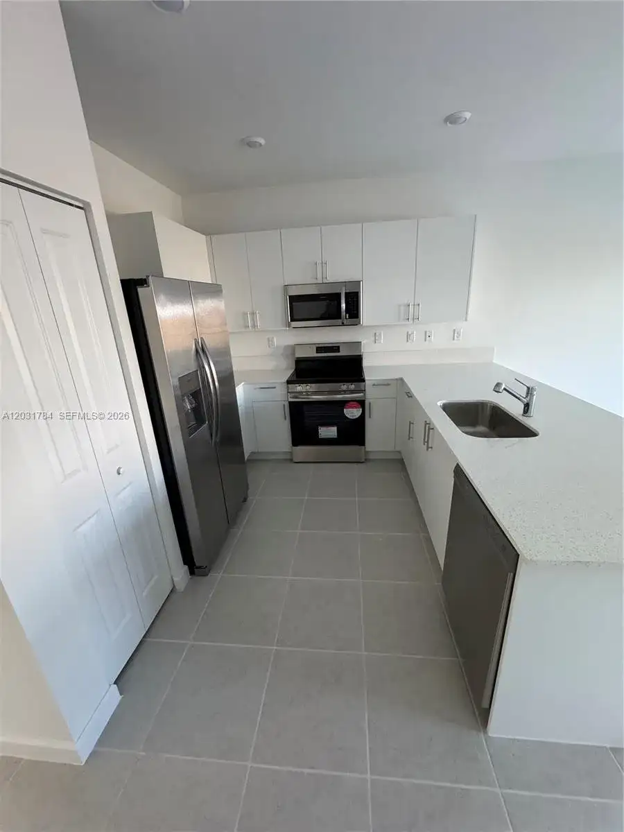 2655 SE 28 # 2655, Homestead FL 33035 photo 3