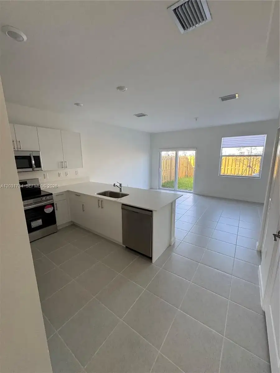 2655 SE 28 # 2655, Homestead FL 33035 photo 4