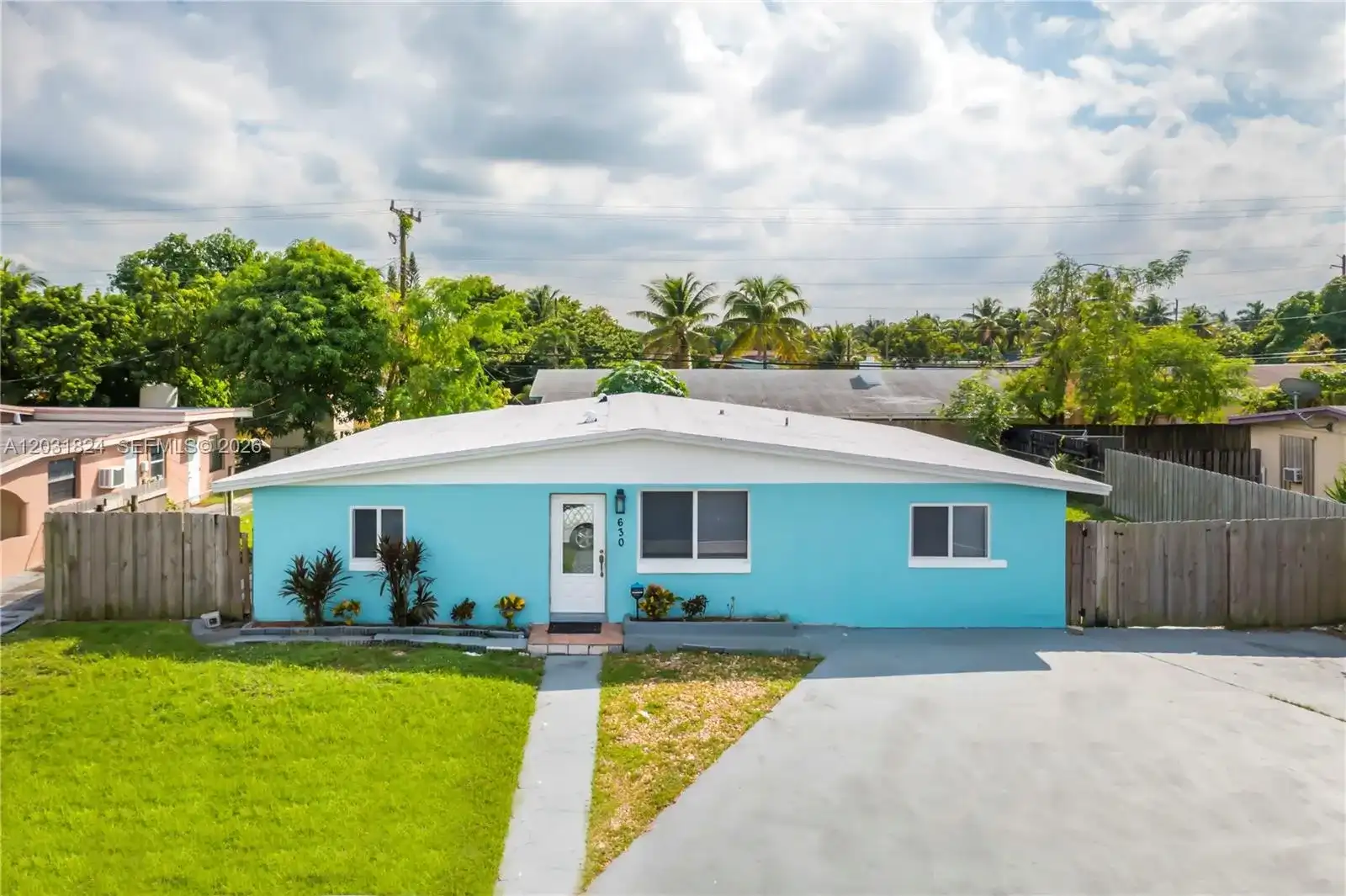 630 NW 199th St, Miami Gardens FL 33169