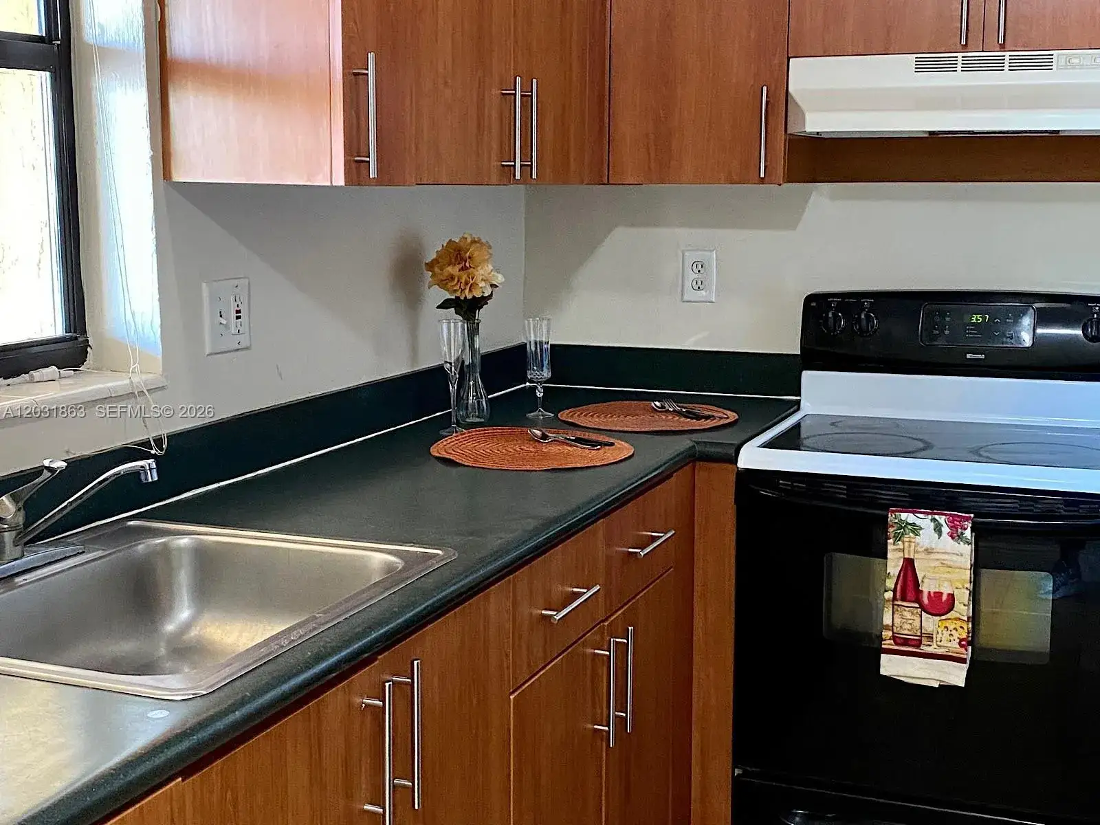 4061 N Dixie Hwy # 28, Oakland Park FL 33334