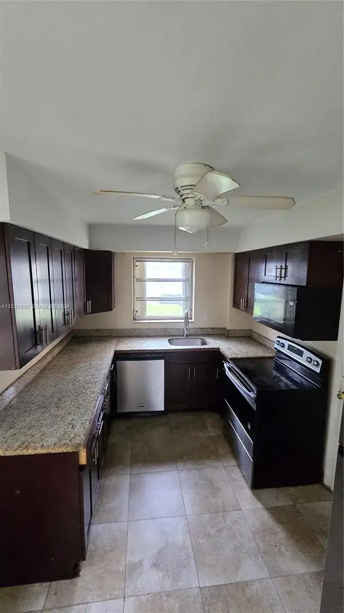 1450 NE 191st St # 106, Miami FL 33179 photo 5