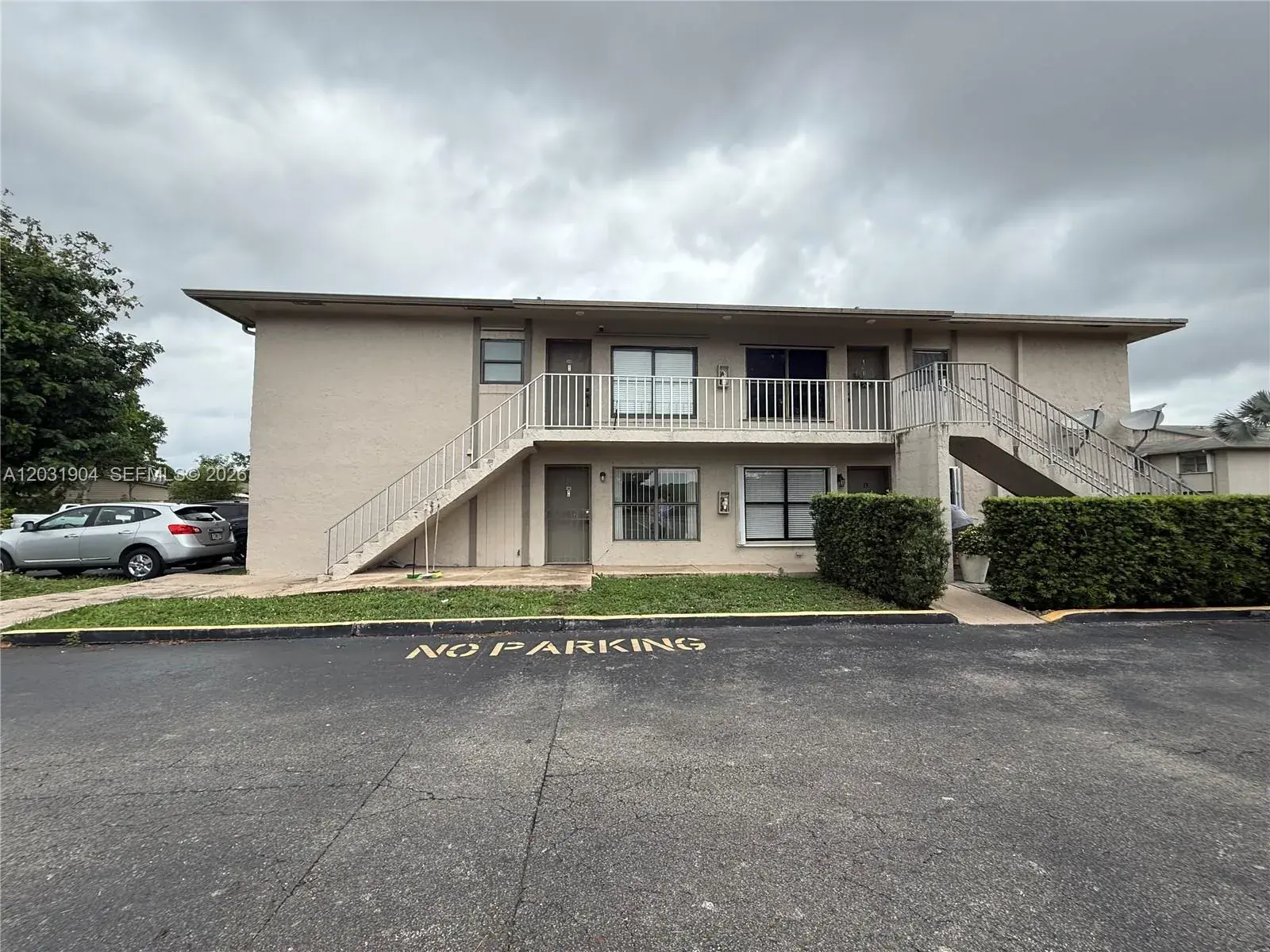 15316 SW 72nd St # 14, Miami FL 33193