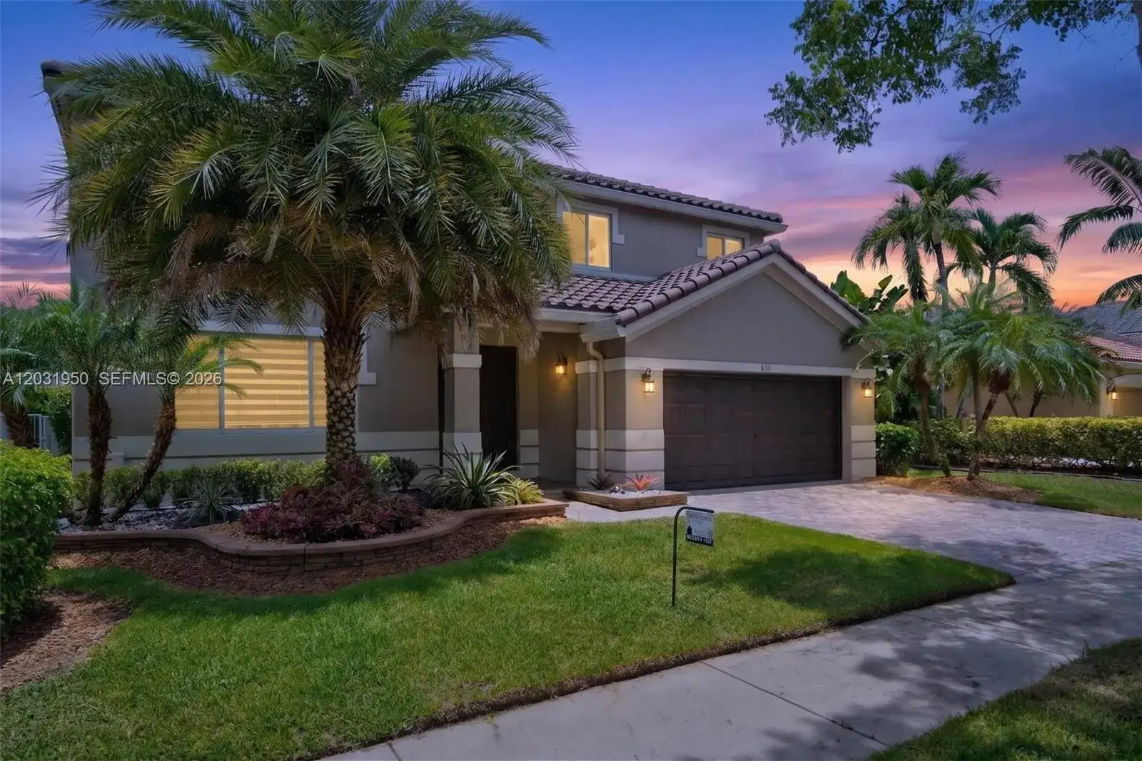 830 Hawthorn Ter, Weston FL 33327 photo 2