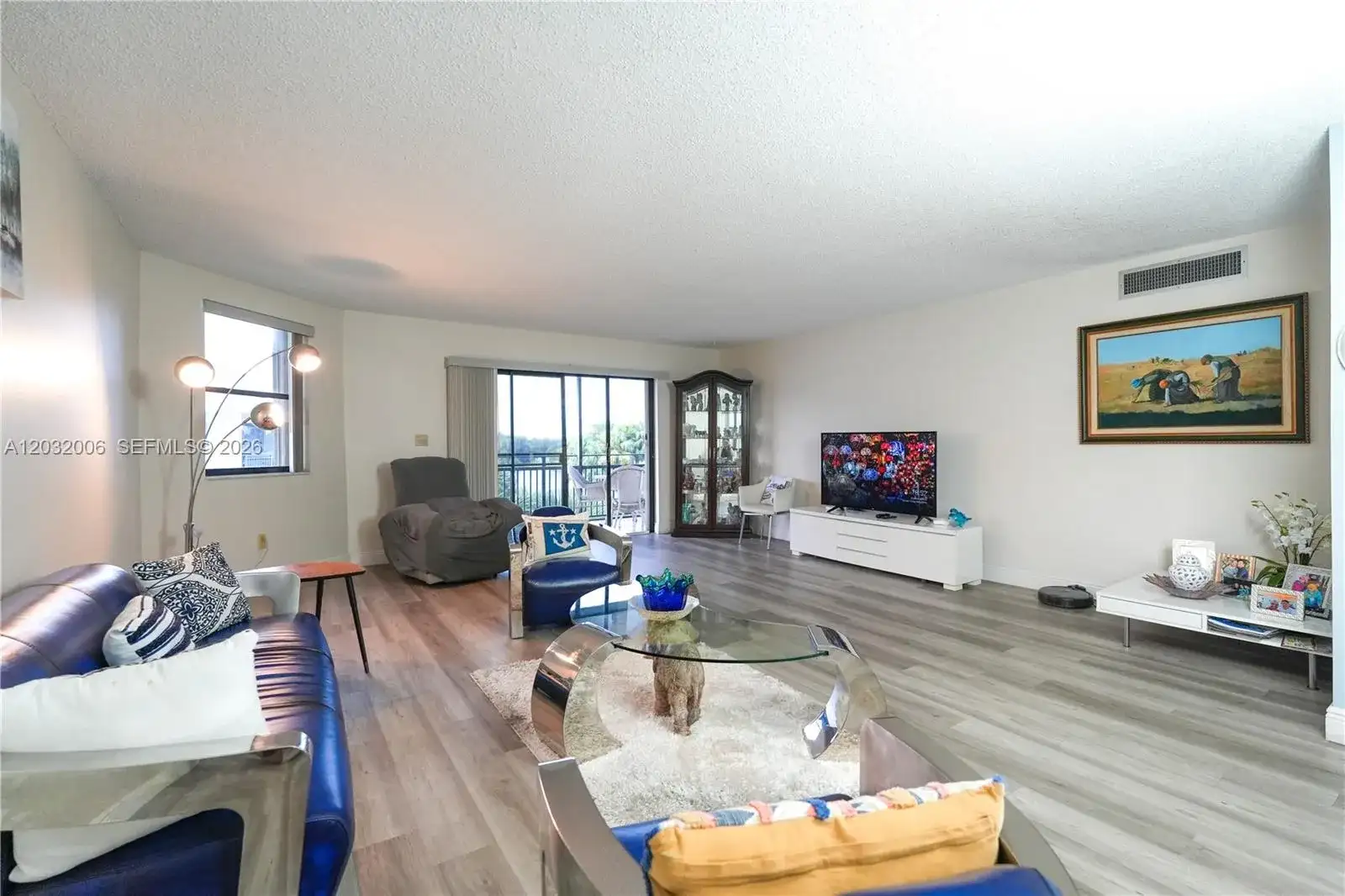 16051 Blatt Blvd # 401, Weston FL 33326 photo 2