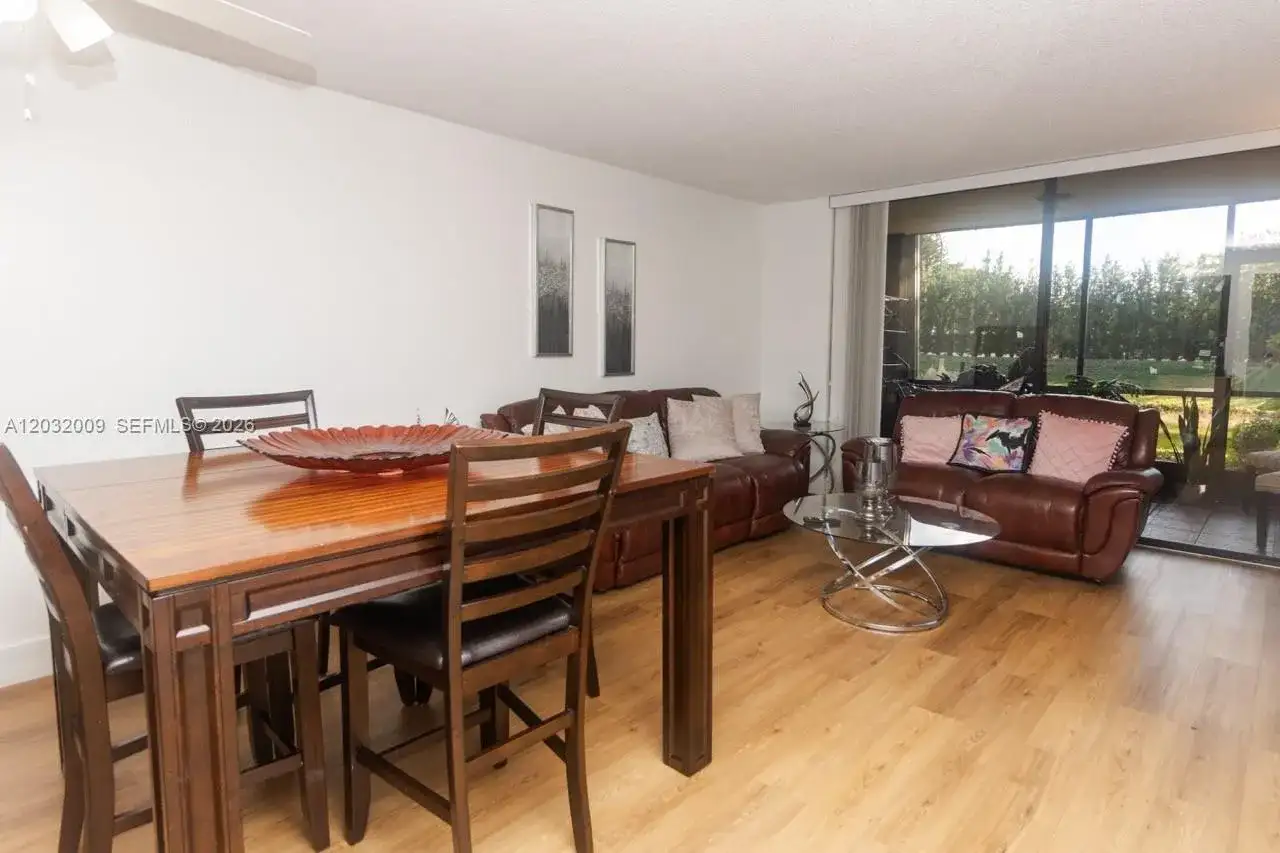 7200 NW 1st St # 103, Plantation FL 33317 photo 3